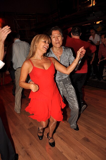 min 2009 11 29 station danse 166